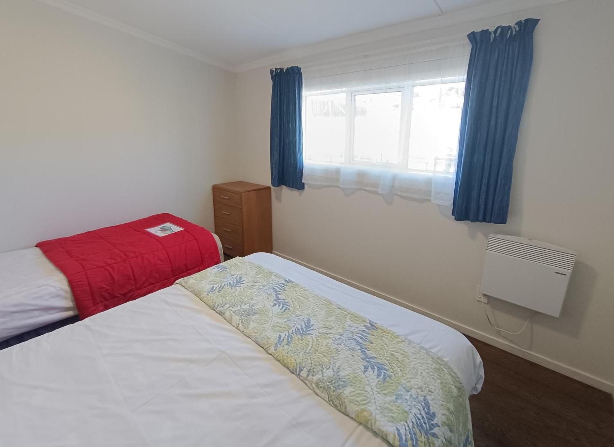 דנידין Bayfield Motel And Apartment מראה חיצוני תמונה