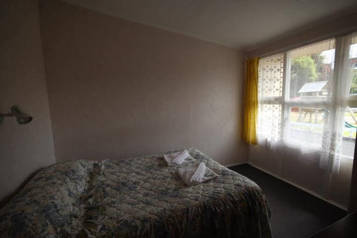 דנידין Bayfield Motel And Apartment מראה חיצוני תמונה